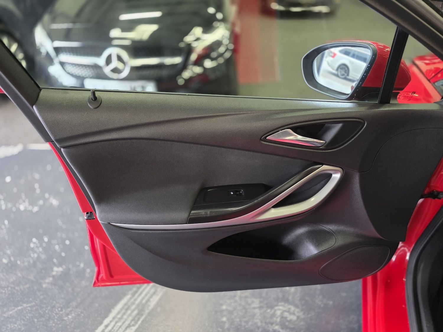 Used Vauxhall Astra 2017 for sale - 78004463: Photo 25