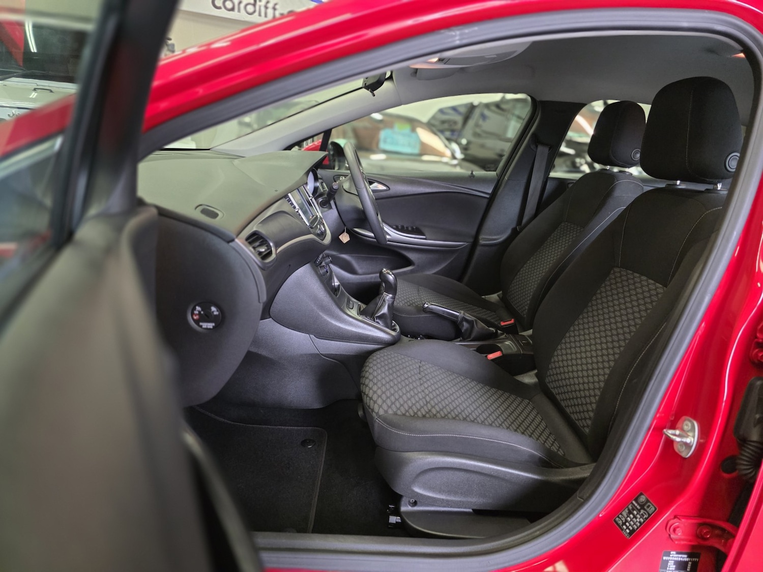 Used Vauxhall Astra 2017 for sale - 78004463: Photo 8