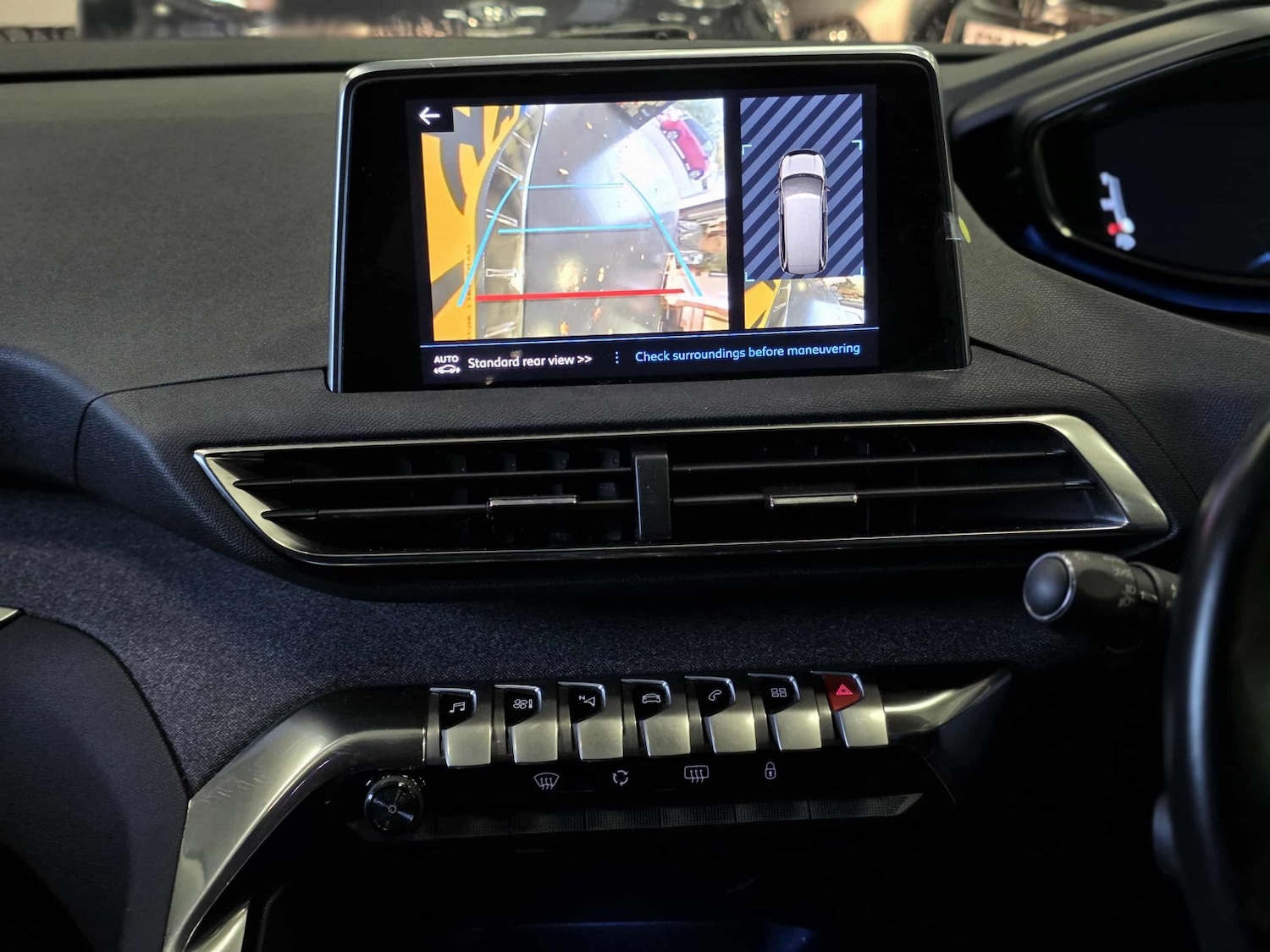 Used Peugeot 5008 2020 for sale - 76387381: Photo 13