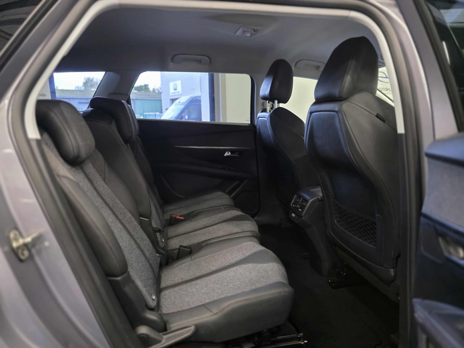 Used Peugeot 5008 2020 for sale - 76387381: Photo 16