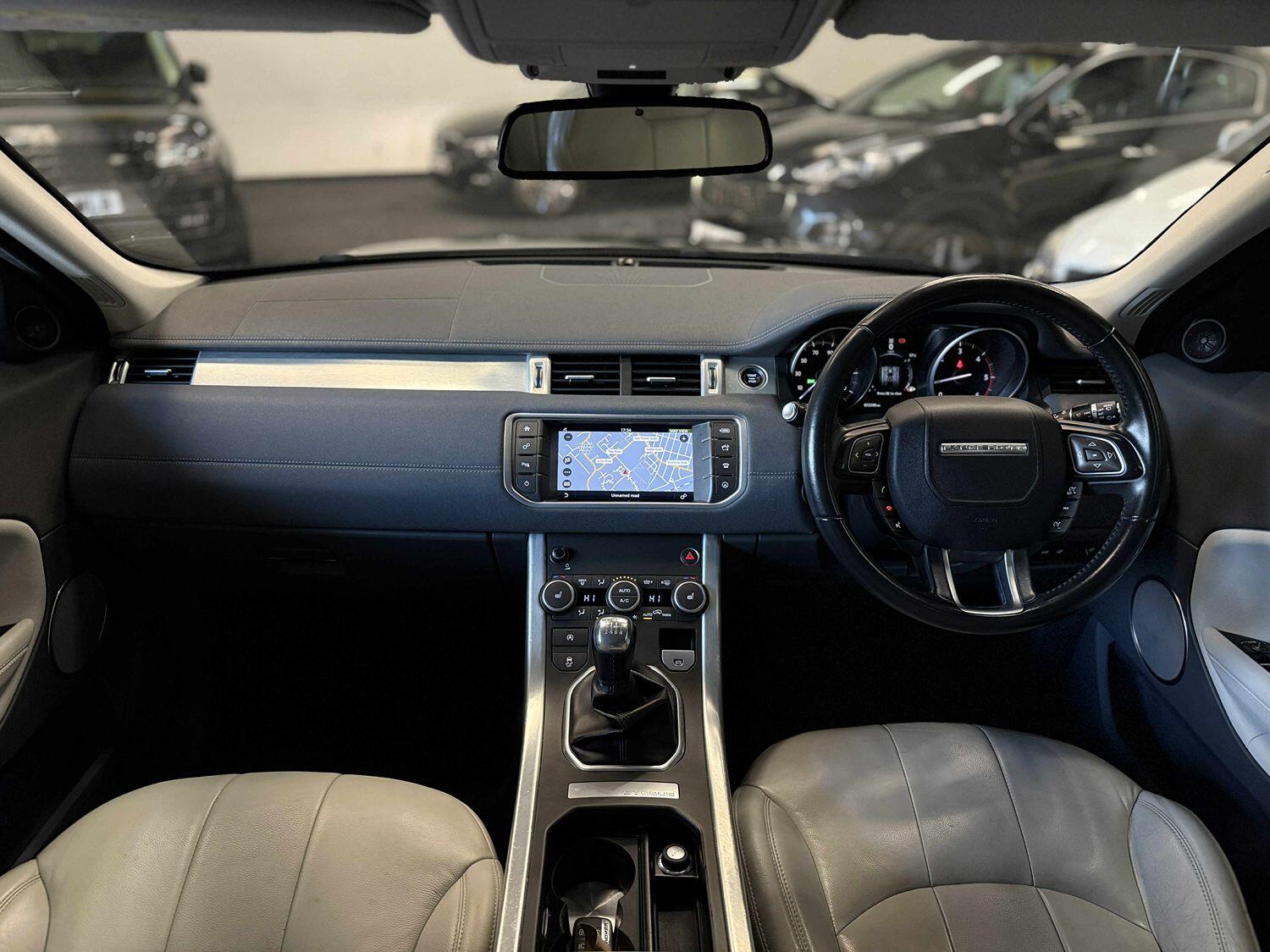 Used Land Rover Range Rover Evoque 2017 for sale - 76120278: Photo 2
