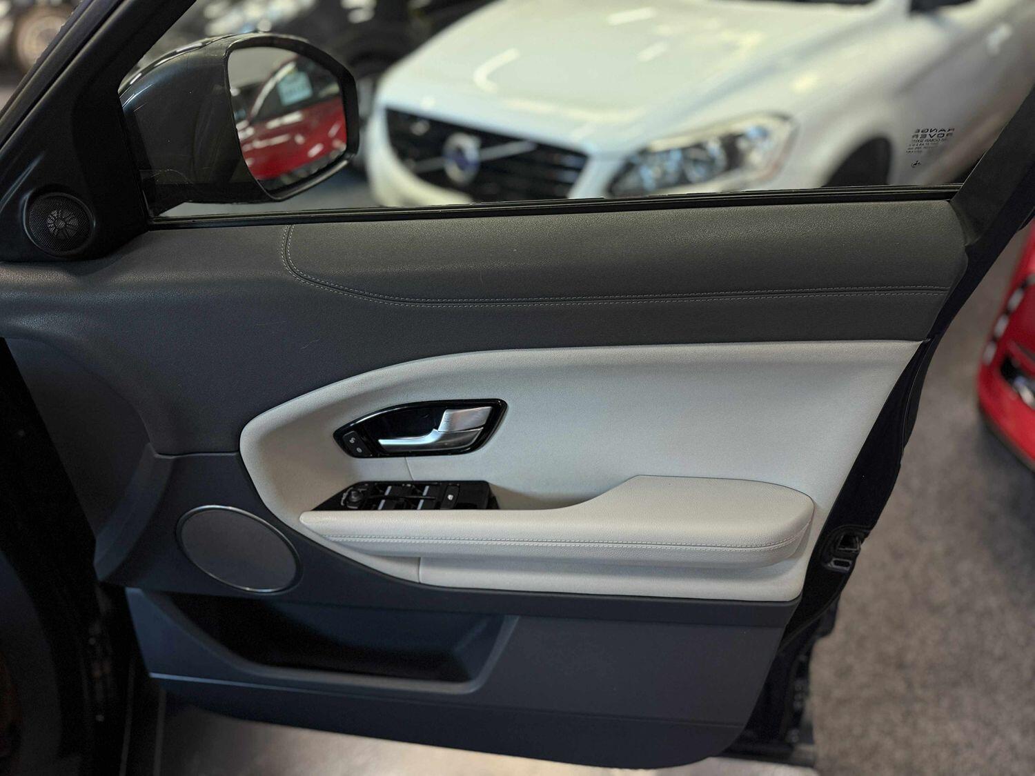 Used Land Rover Range Rover Evoque 2017 for sale - 76120278: Photo 23