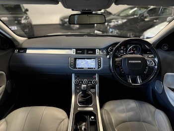 Used Land Rover Range Rover Evoque 2017 for sale - 76120278: Photo