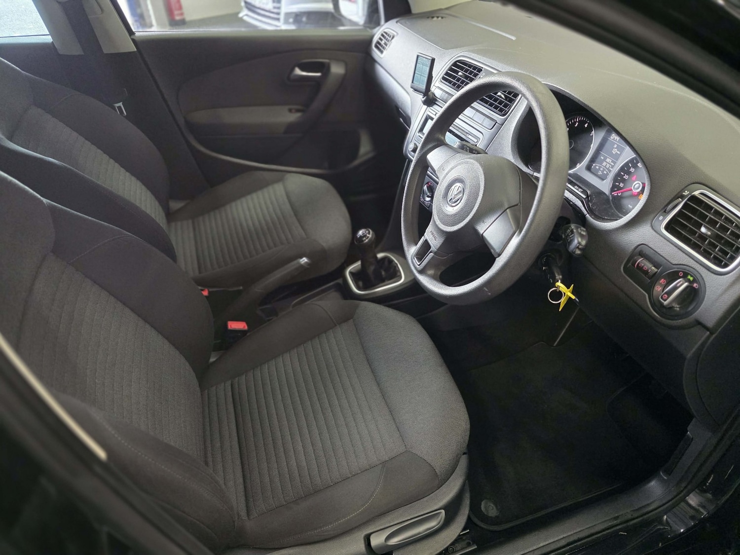 Used Volkswagen Polo 2013 for sale - 77342668: Photo 14