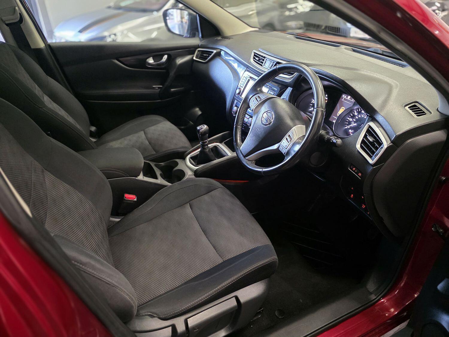 Used Nissan Qashqai 2016 for sale - 76120297: Photo 15