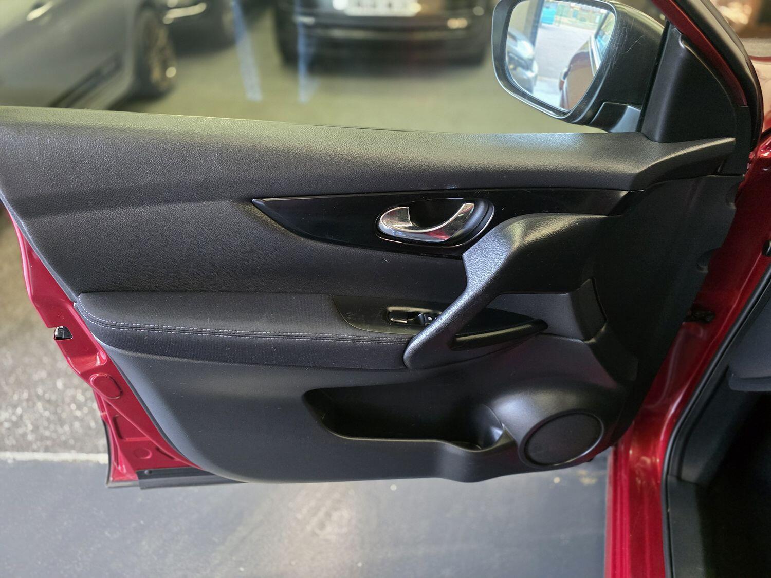 Used Nissan Qashqai 2016 for sale - 76120297: Photo 26
