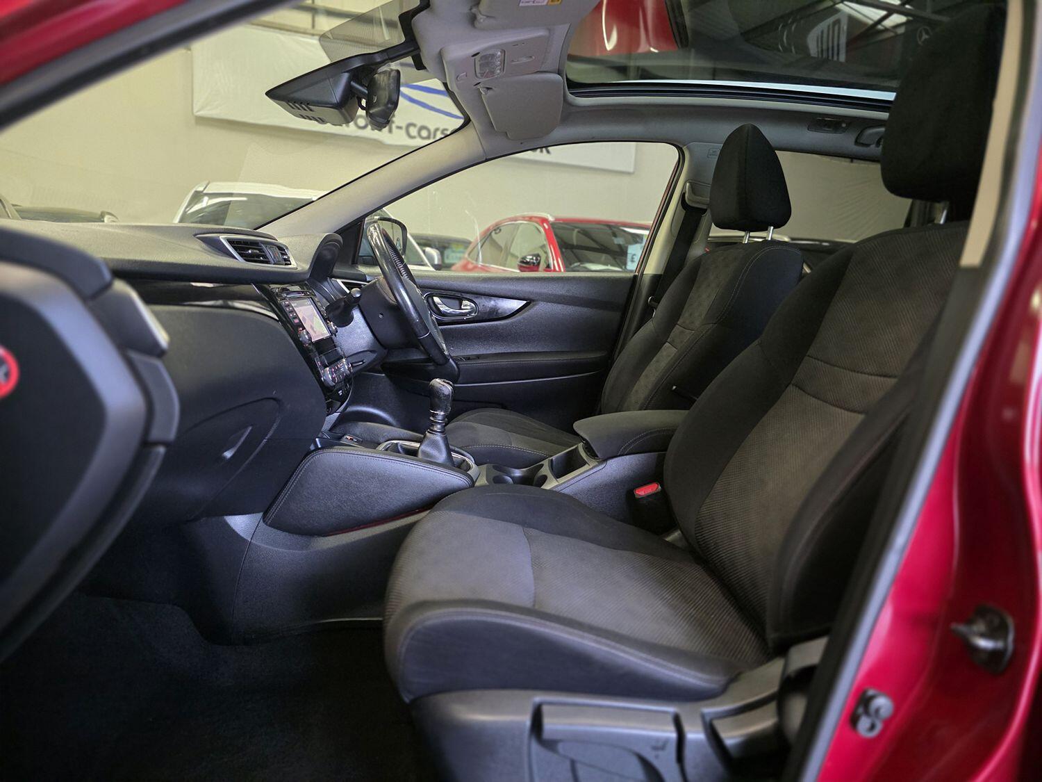 Used Nissan Qashqai 2016 for sale - 76120297: Photo 9