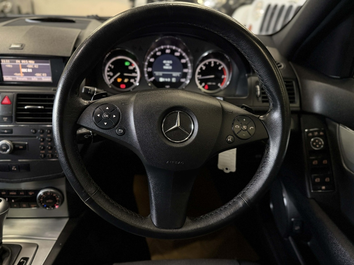 Used Mercedes-Benz C Class 2009 for sale - 78098201: Photo 11