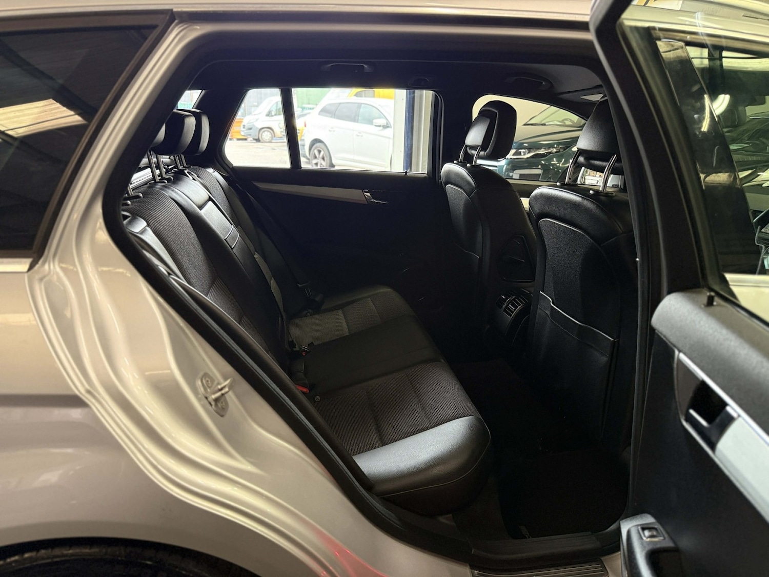 Used Mercedes-Benz C Class 2009 for sale - 78098201: Photo 16