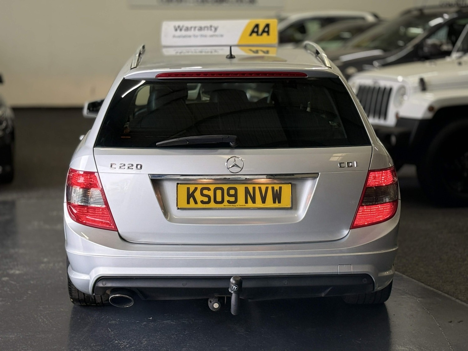 Used Mercedes-Benz C Class 2009 for sale - 78098201: Photo 3