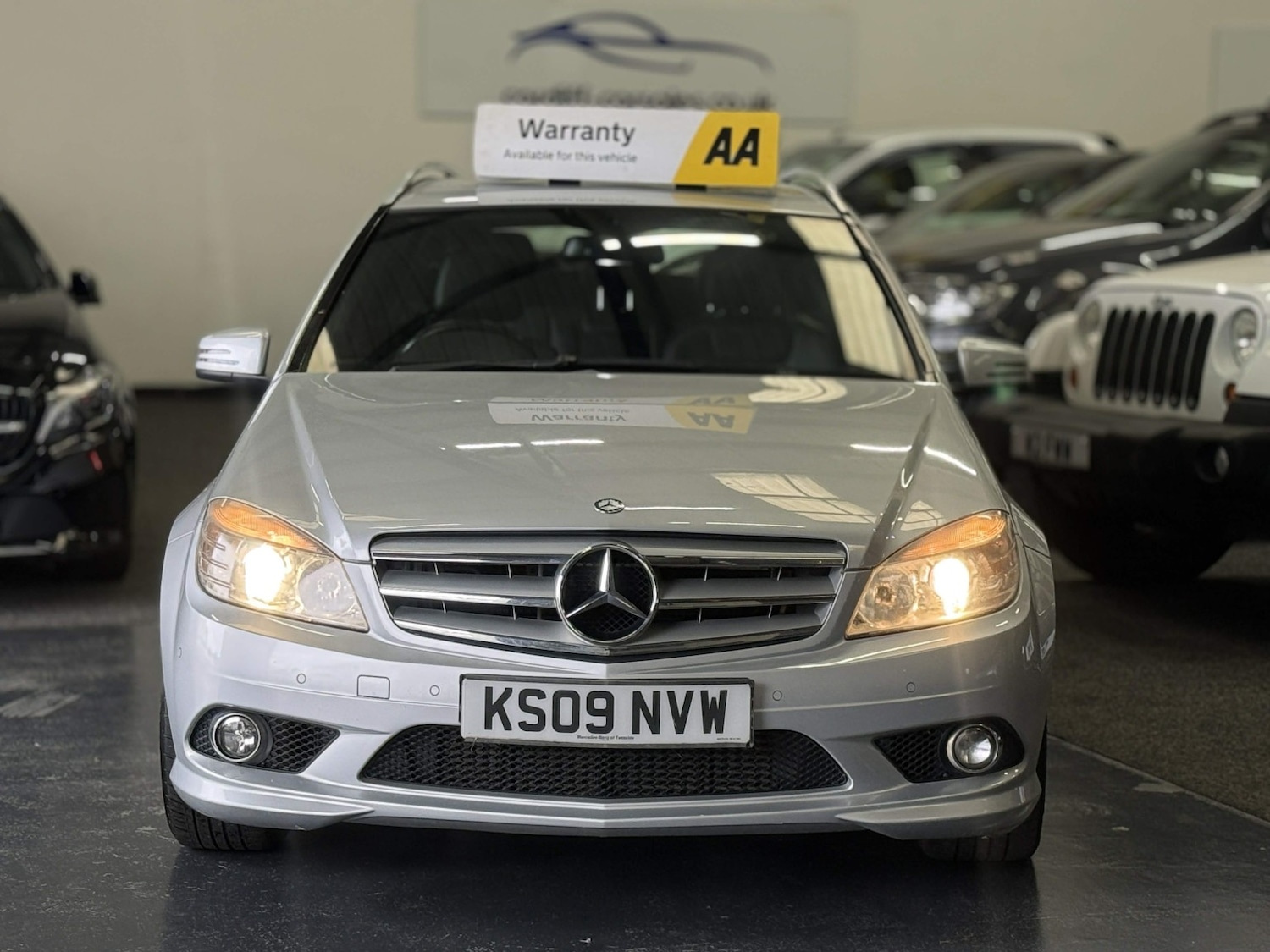 Used Mercedes-Benz C Class 2009 for sale - 78098201: Photo 8