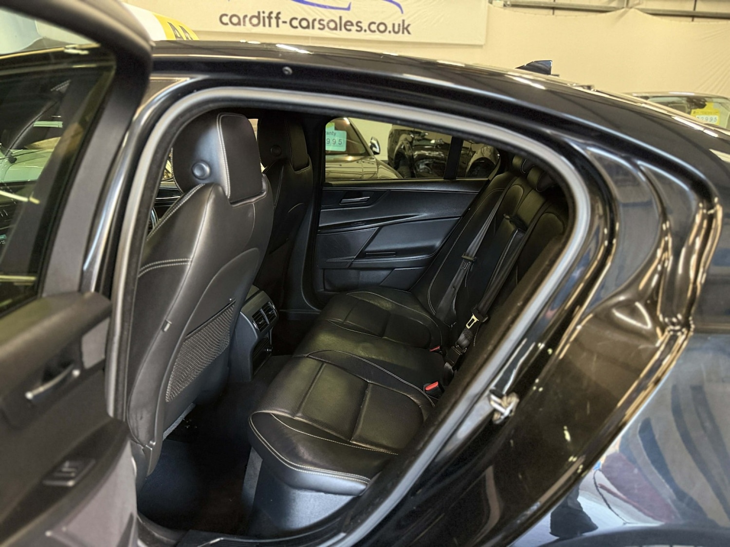 Used Jaguar XE 2015 for sale - 78018308: Photo 17