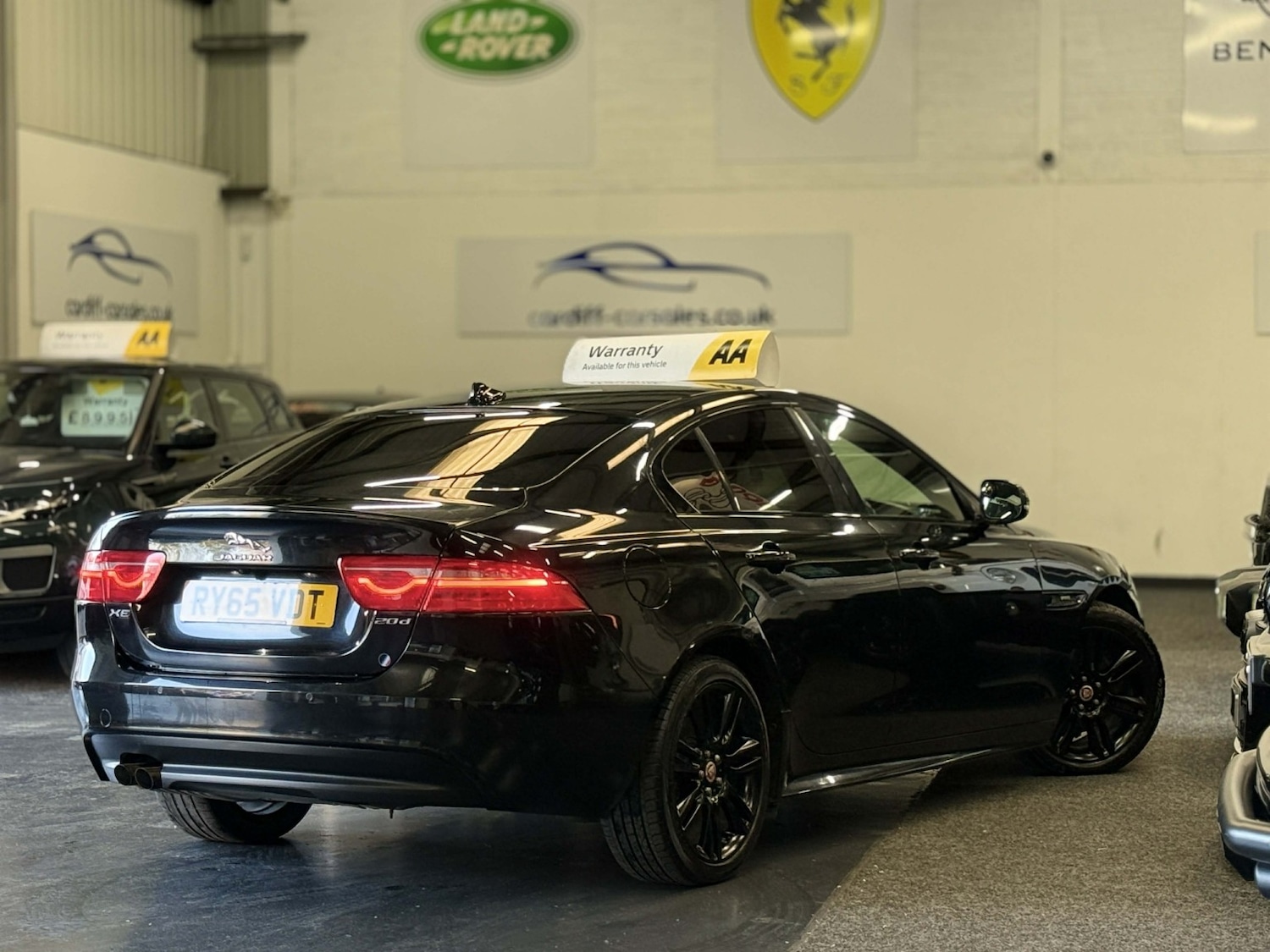 Used Jaguar XE 2015 for sale - 78018308: Photo 6