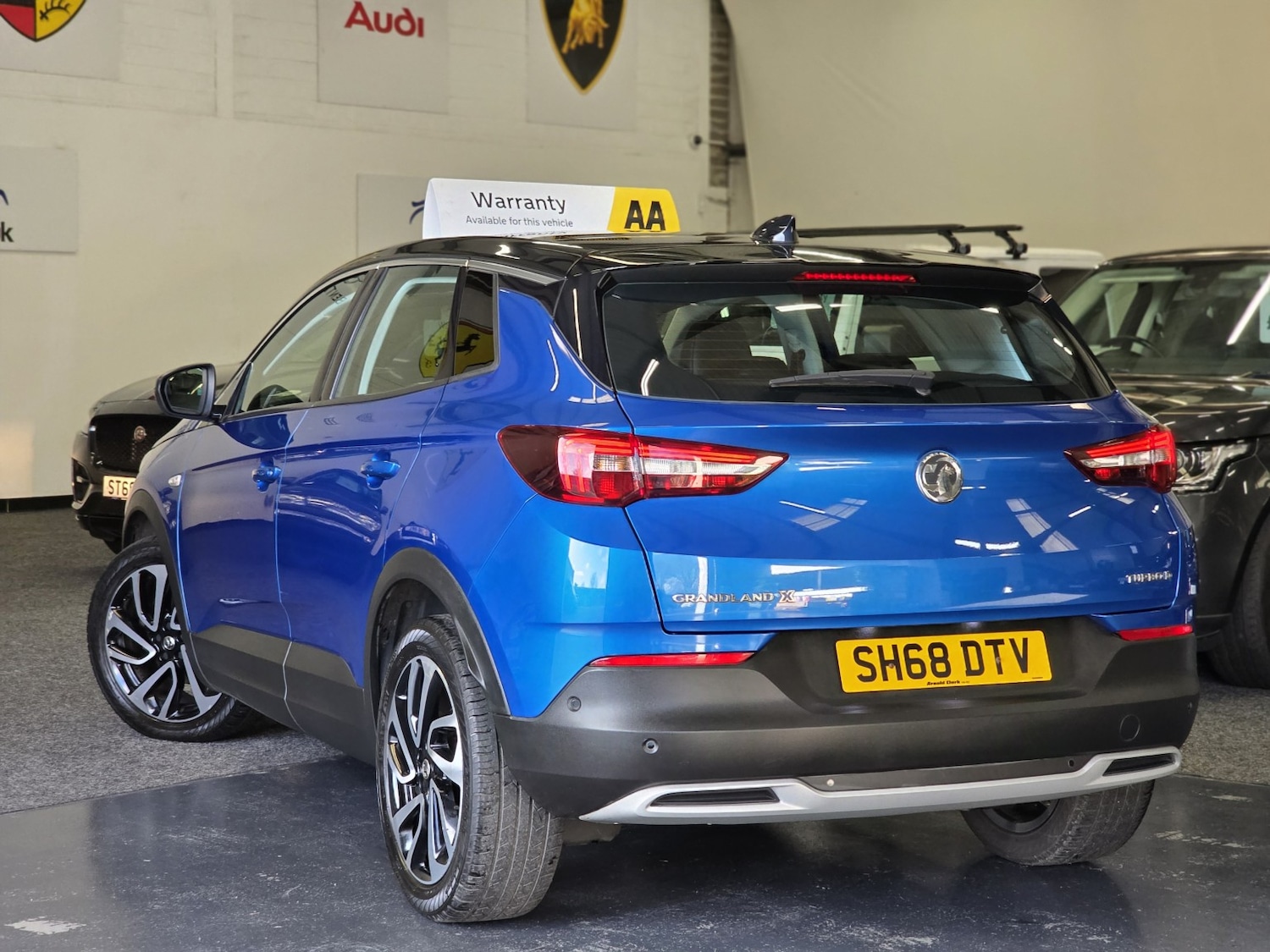 Used Vauxhall Grandland X 2018 for sale - 77228269: Photo 8