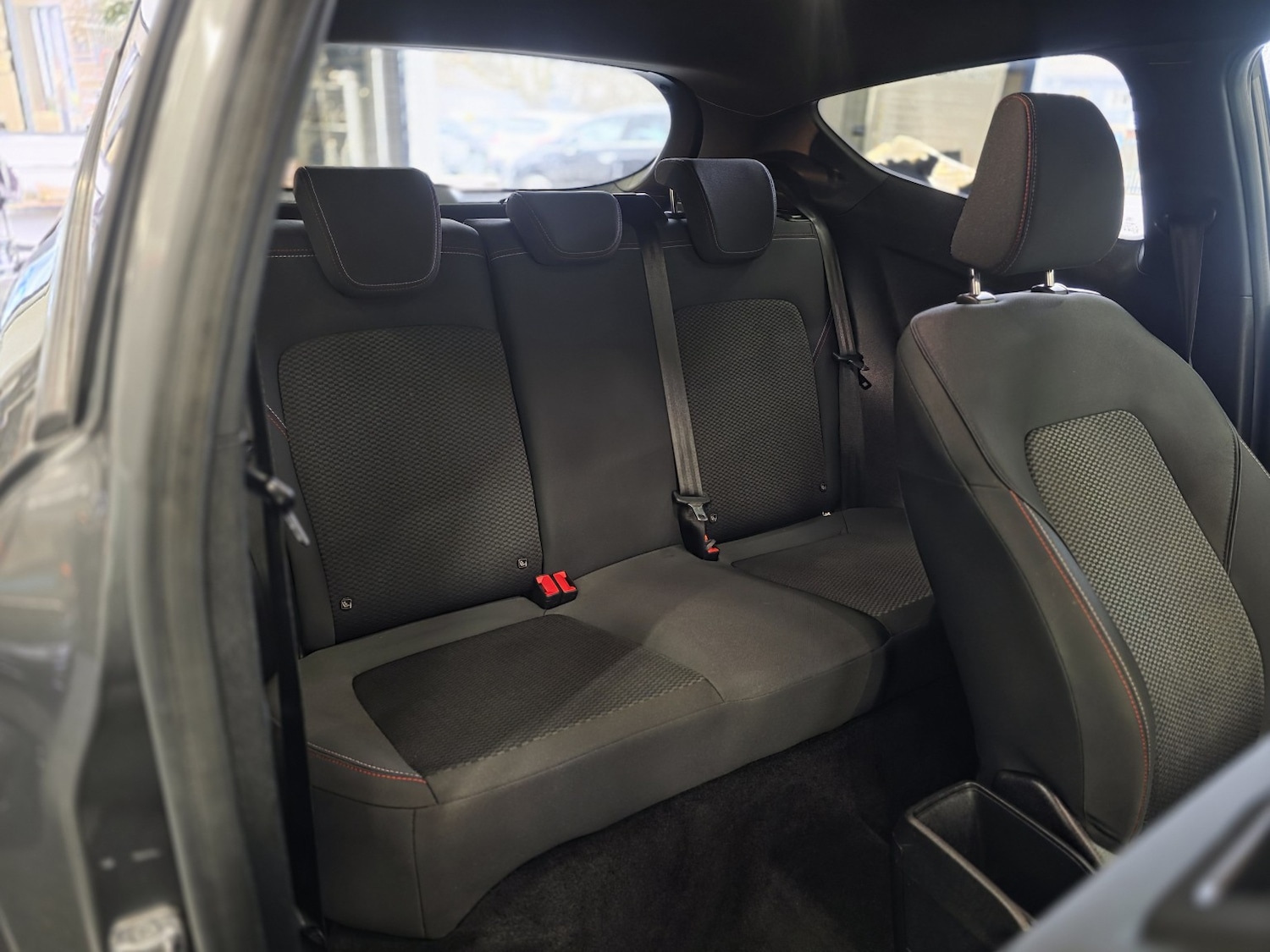 Used Ford Fiesta 2017 for sale - 77991799: Photo 15