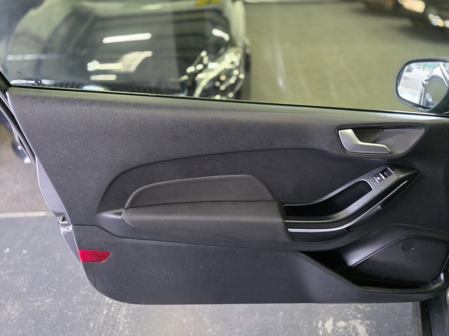 Used Ford Fiesta 2017 for sale - 77991799: Photo 23