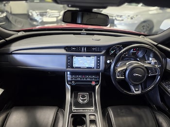 Used Jaguar XF 2018 for sale - 78694514: Photo