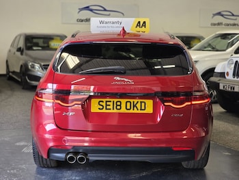 Used Jaguar XF 2018 for sale - 78694514: Photo