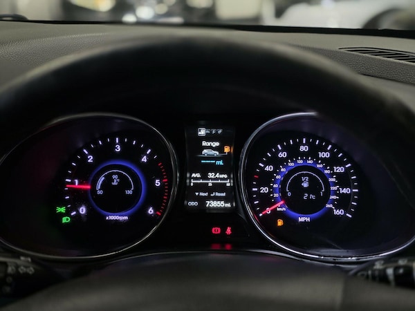 Used Hyundai Santa Fe 2016 for sale - 75740455: Photo 11