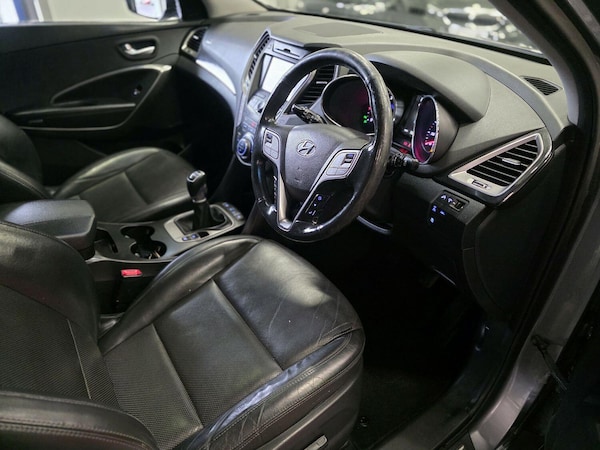 Used Hyundai Santa Fe 2016 for sale - 75740455: Photo 15