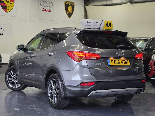 Used Hyundai Santa Fe 2016 for sale - 75740455: Photo 8