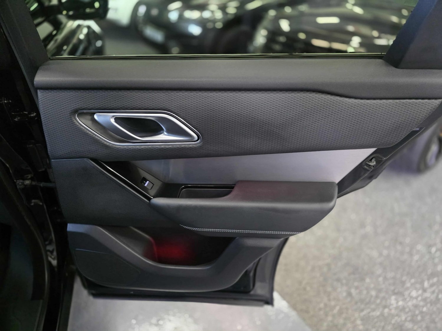 Used Land Rover Range Rover Velar 2018 for sale - 76821641: Photo 25