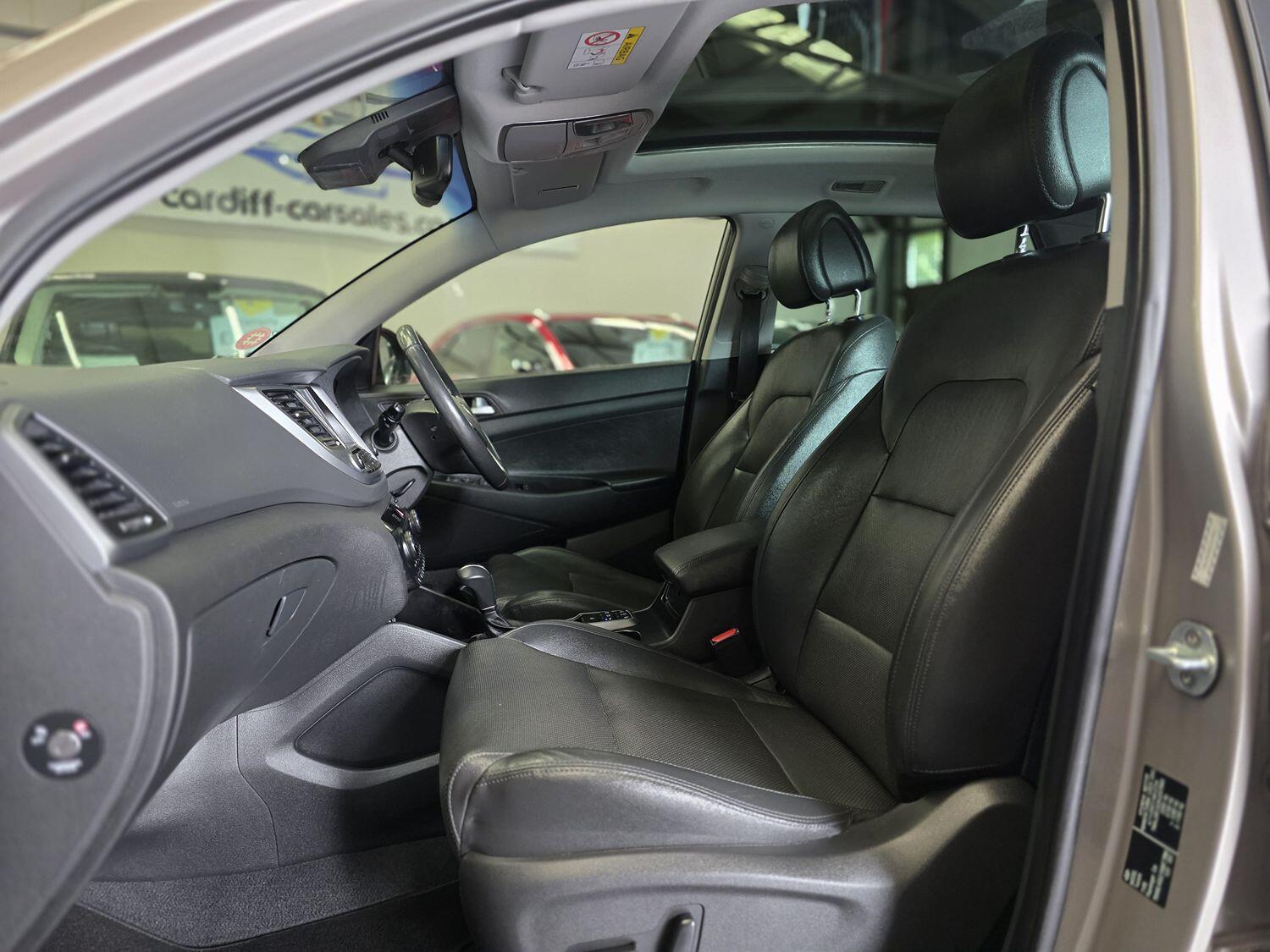 Used Hyundai TUCSON 2016 for sale - 76174096: Photo 9