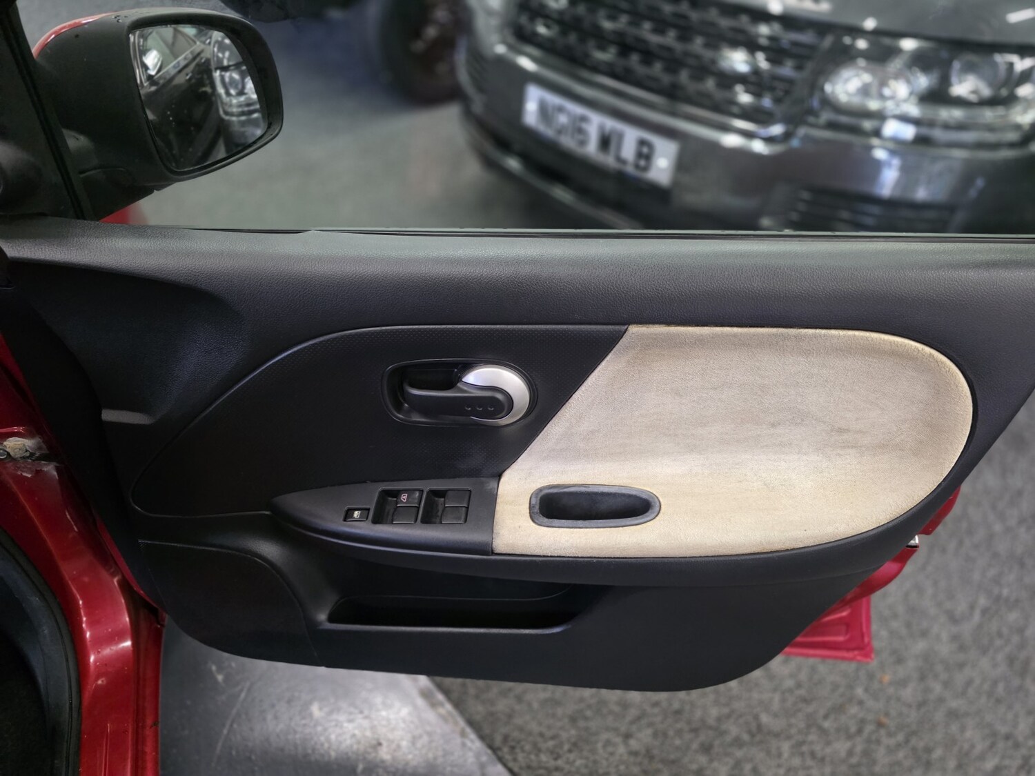 Used Nissan Note 2010 for sale - 77465742: Photo 25