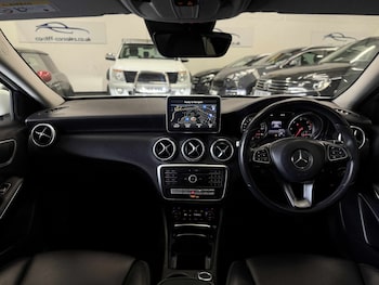 Used Mercedes-Benz A-Class 2016 for sale - 76455406: Photo