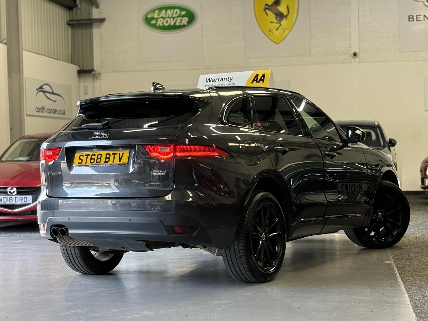 Used Jaguar F-Pace 2018 for sale - 76666170: Photo 6