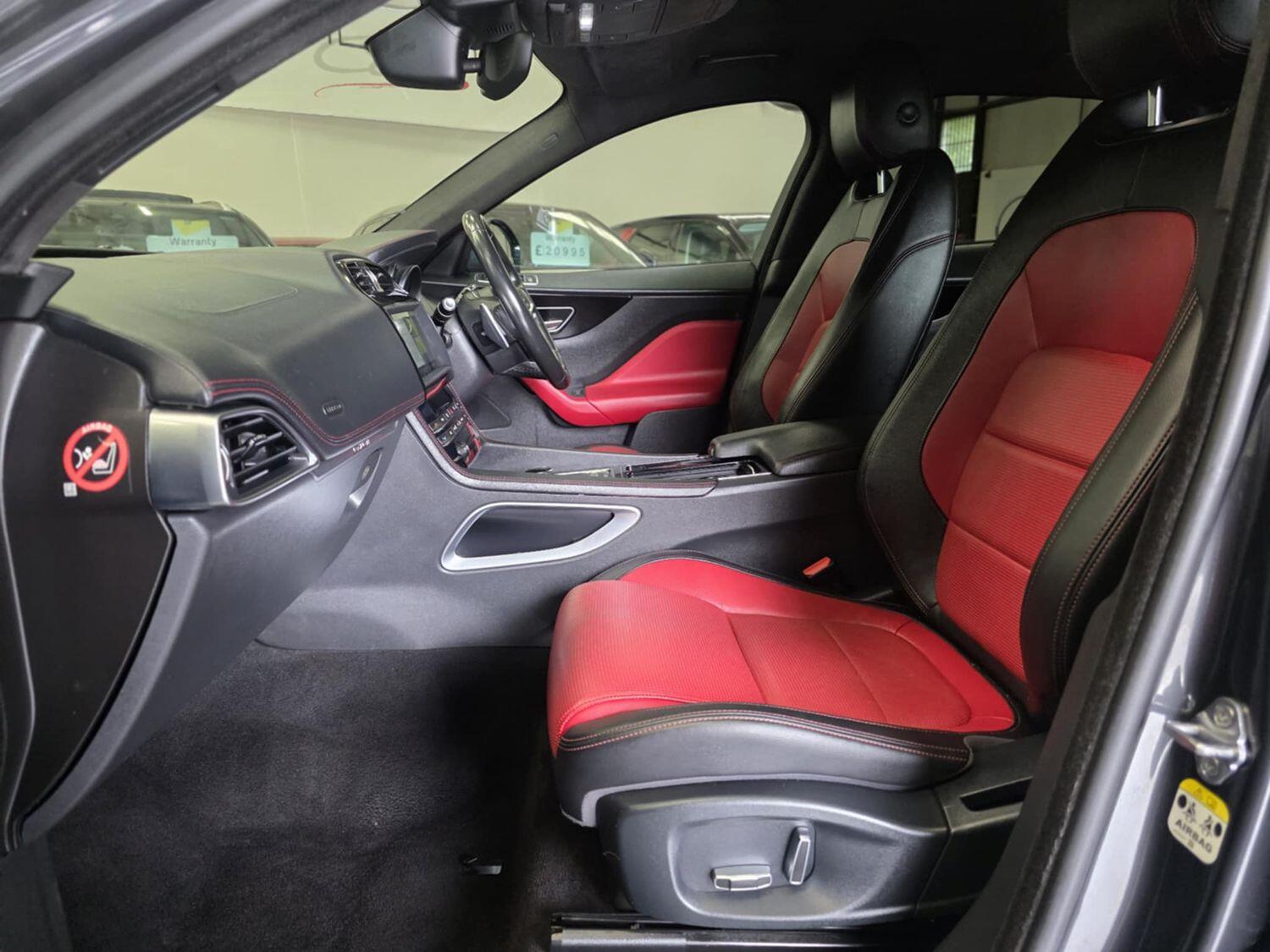 Used Jaguar F-Pace 2018 for sale - 76666170: Photo 9