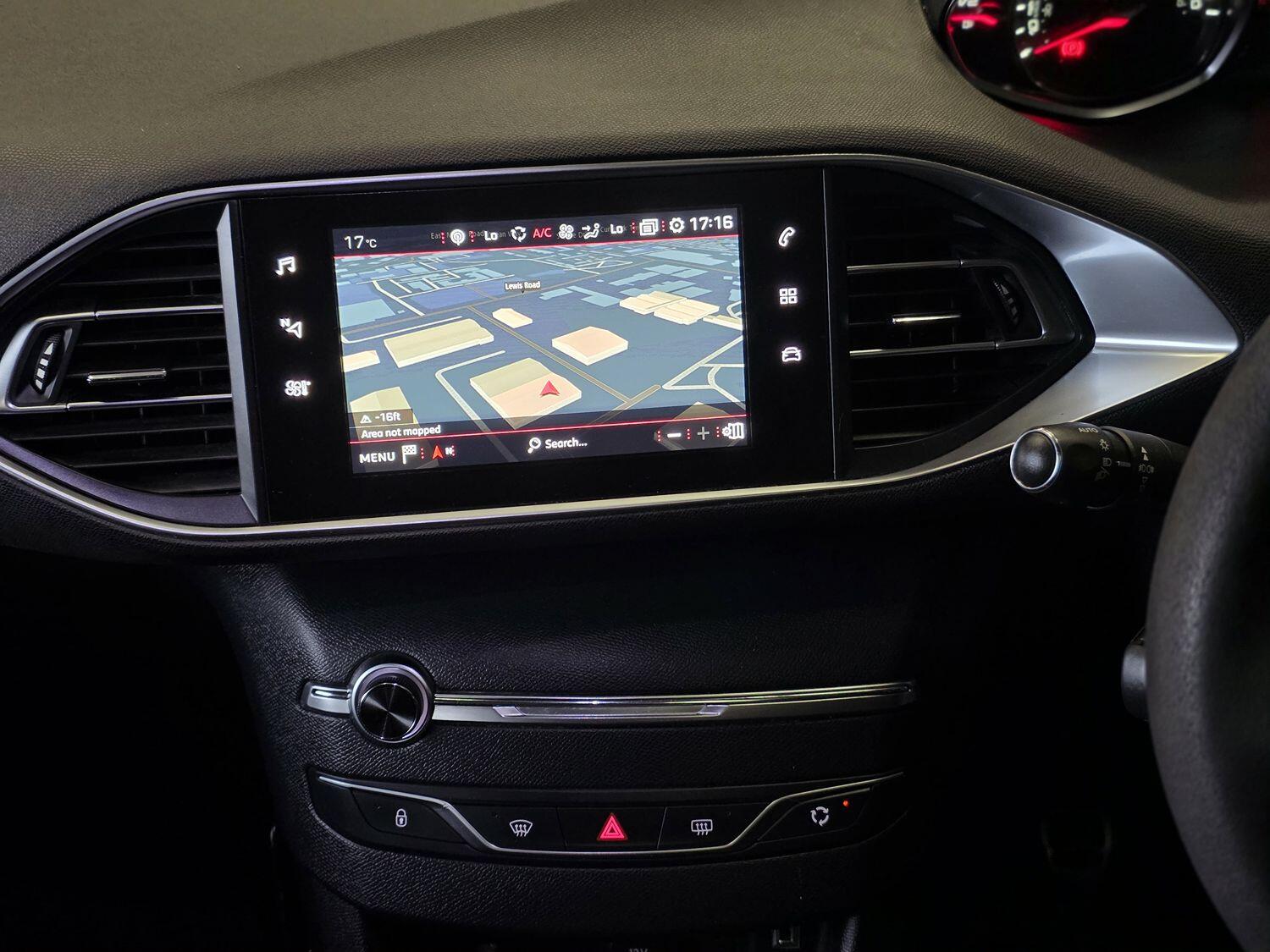 Used Peugeot 308 2018 for sale - 77622550: Photo 12