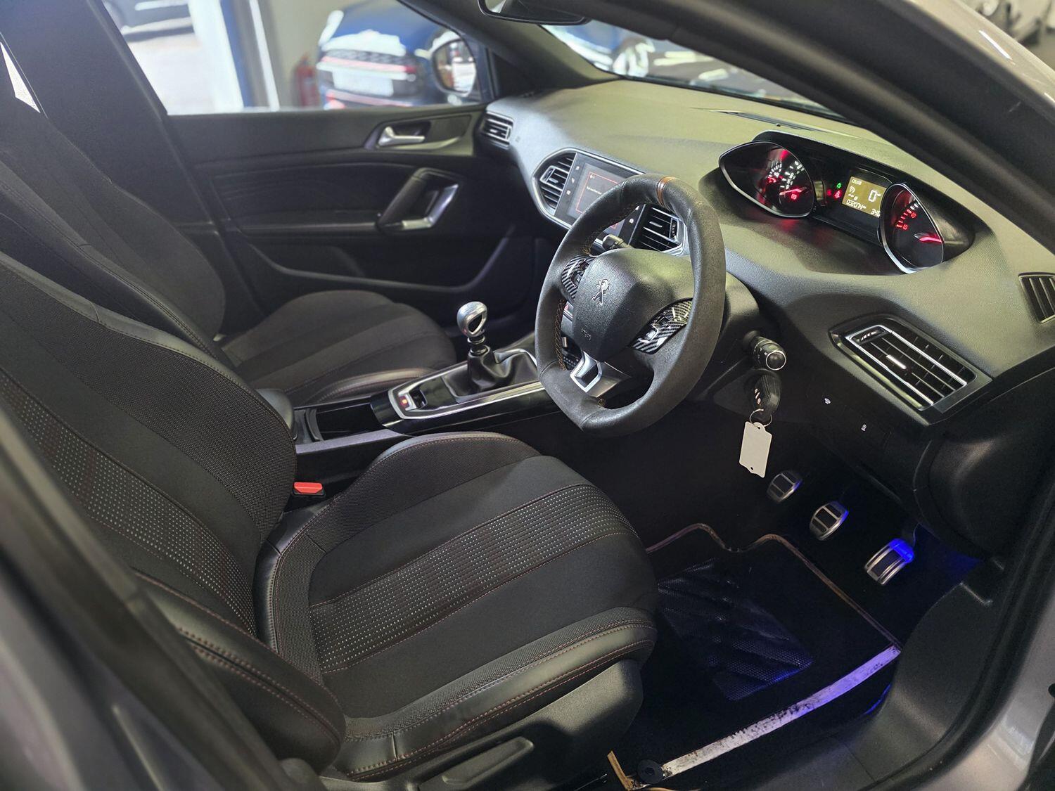 Used Peugeot 308 2018 for sale - 77622550: Photo 15