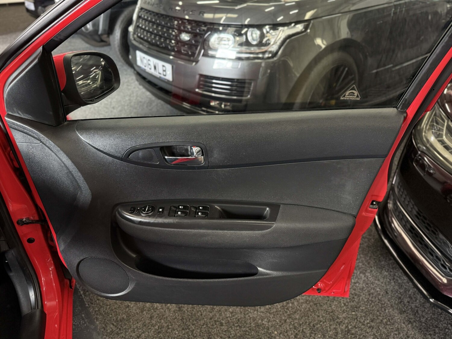 Used Hyundai i20 2013 for sale - 77656354: Photo 21