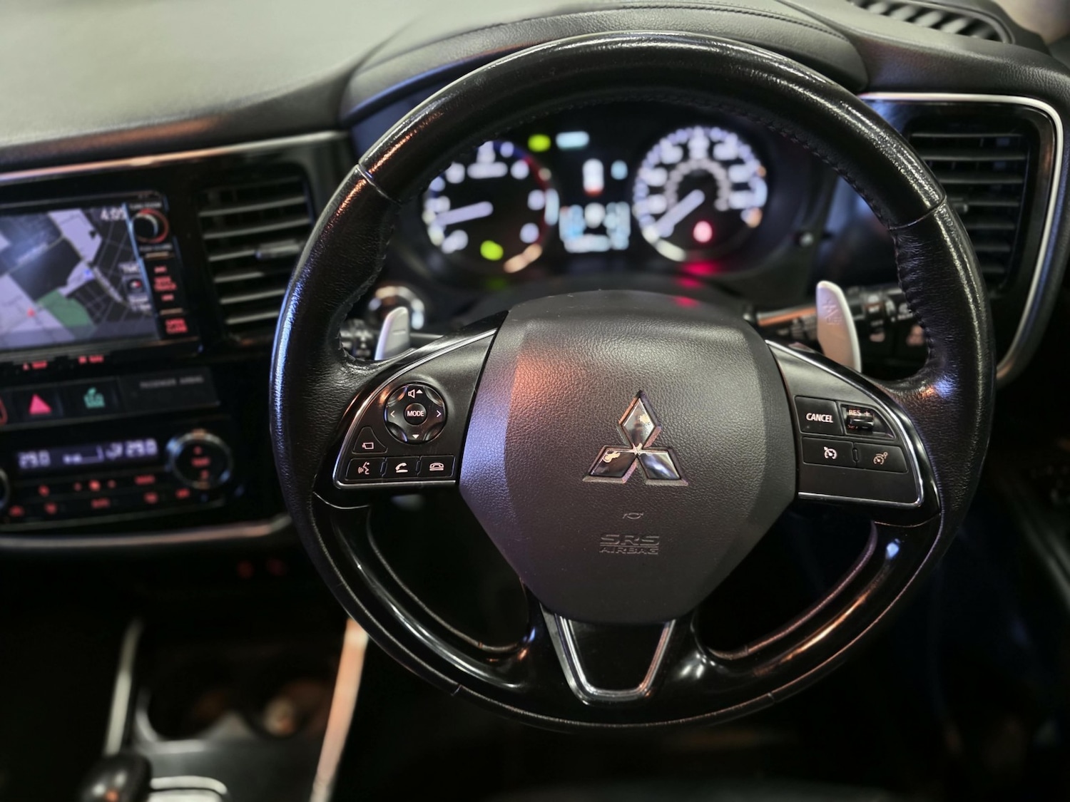 Used Mitsubishi Outlander 2017 for sale - 77129523: Photo 11