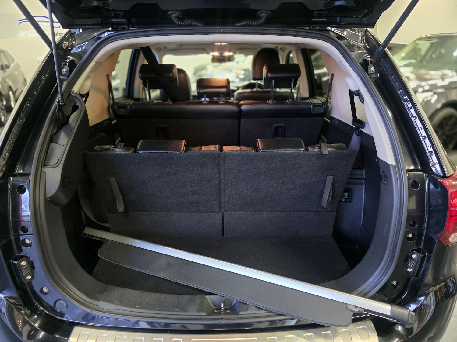 Used Mitsubishi Outlander 2017 for sale - 77129523: Photo 19