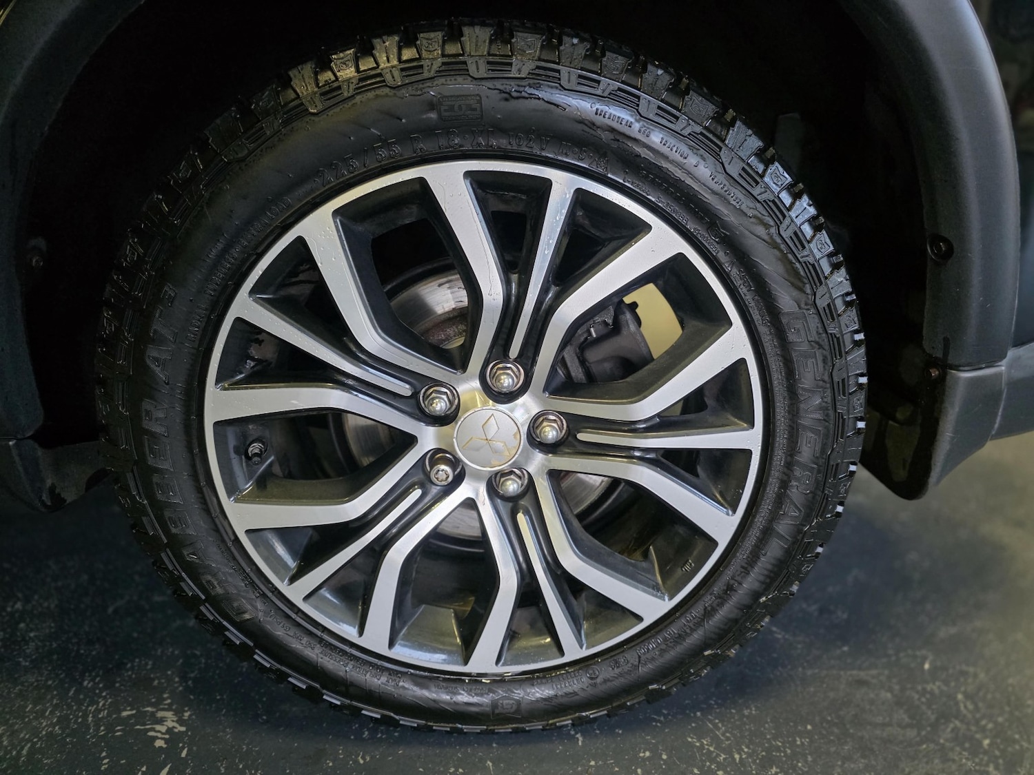 Used Mitsubishi Outlander 2017 for sale - 77129523: Photo 24