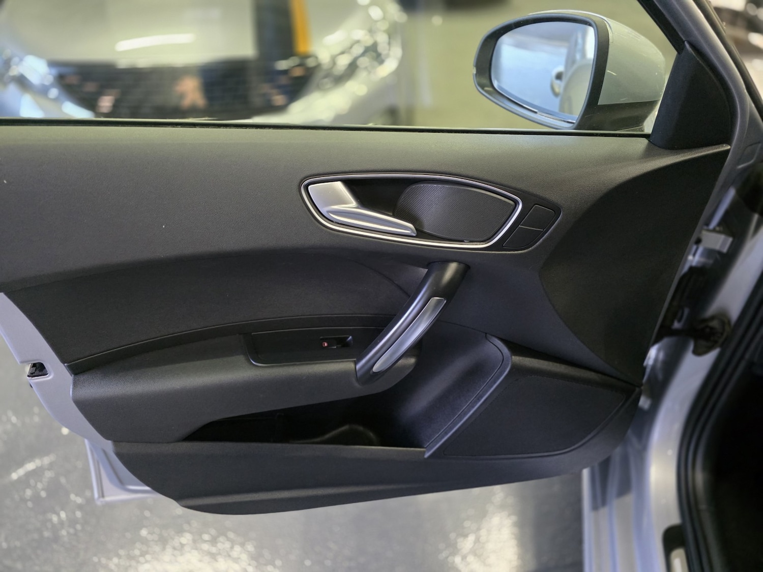 Used Audi A1 2014 for sale - 76643432: Photo 25