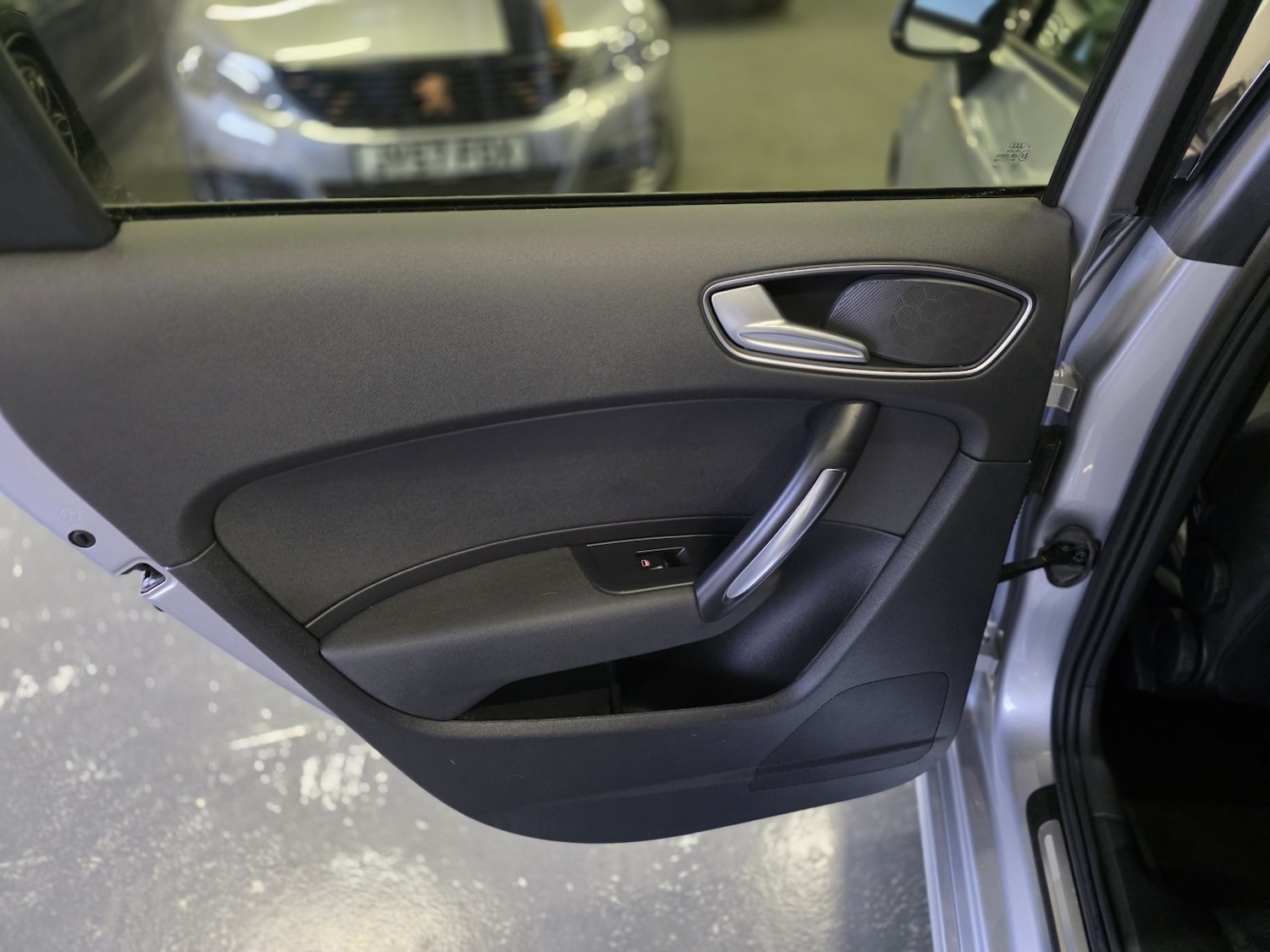 Used Audi A1 2014 for sale - 76643432: Photo 26