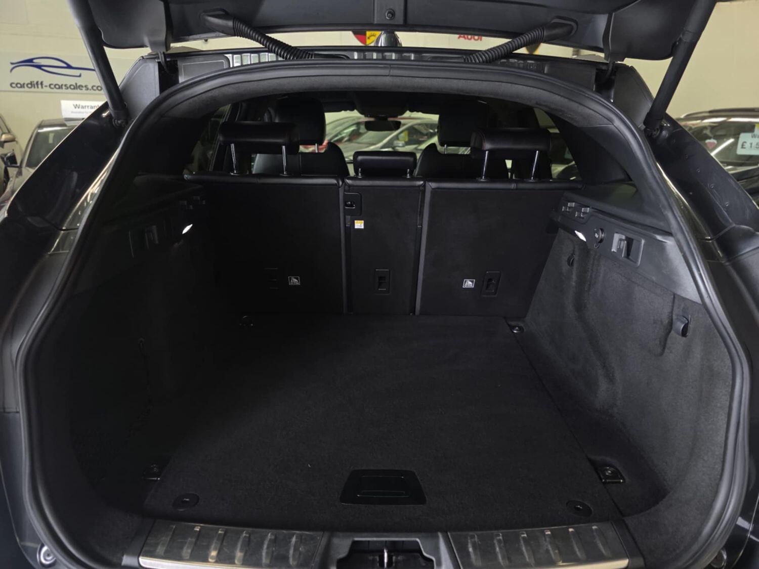 Used Jaguar F-Pace 2018 for sale - 76793592: Photo 18