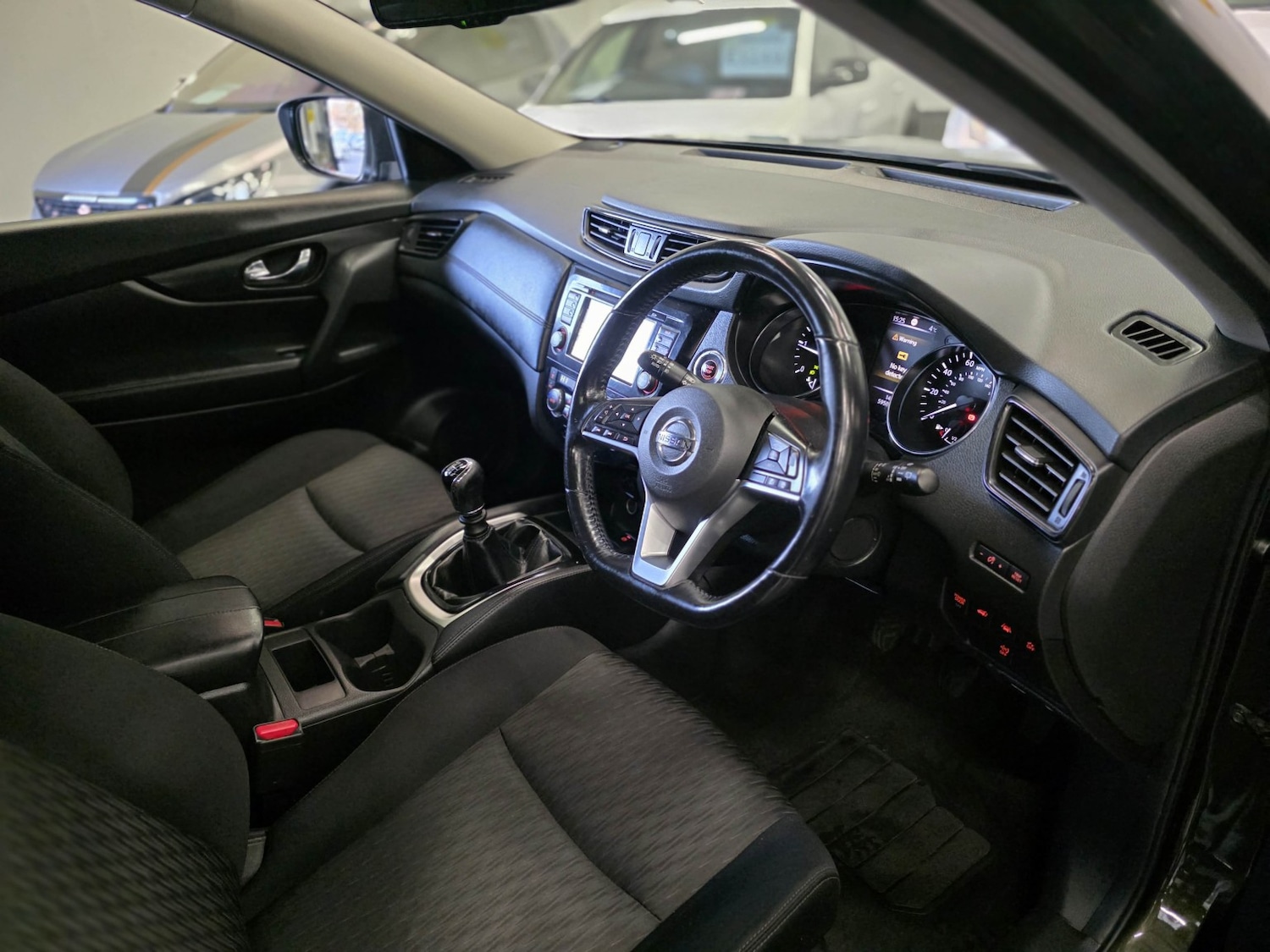 Used Nissan X-Trail 2018 for sale - 77053712: Photo 15