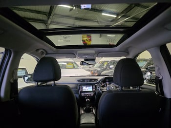 Used Nissan X-Trail 2018 for sale - 77053712: Photo