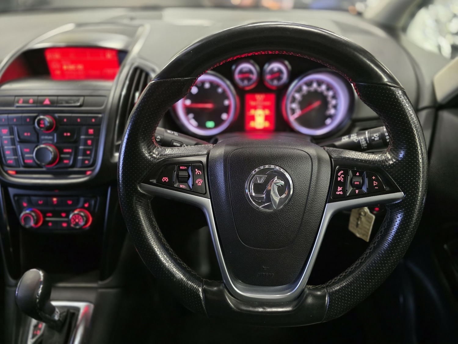 Used Vauxhall Zafira 2016 for sale - 76471133: Photo 10