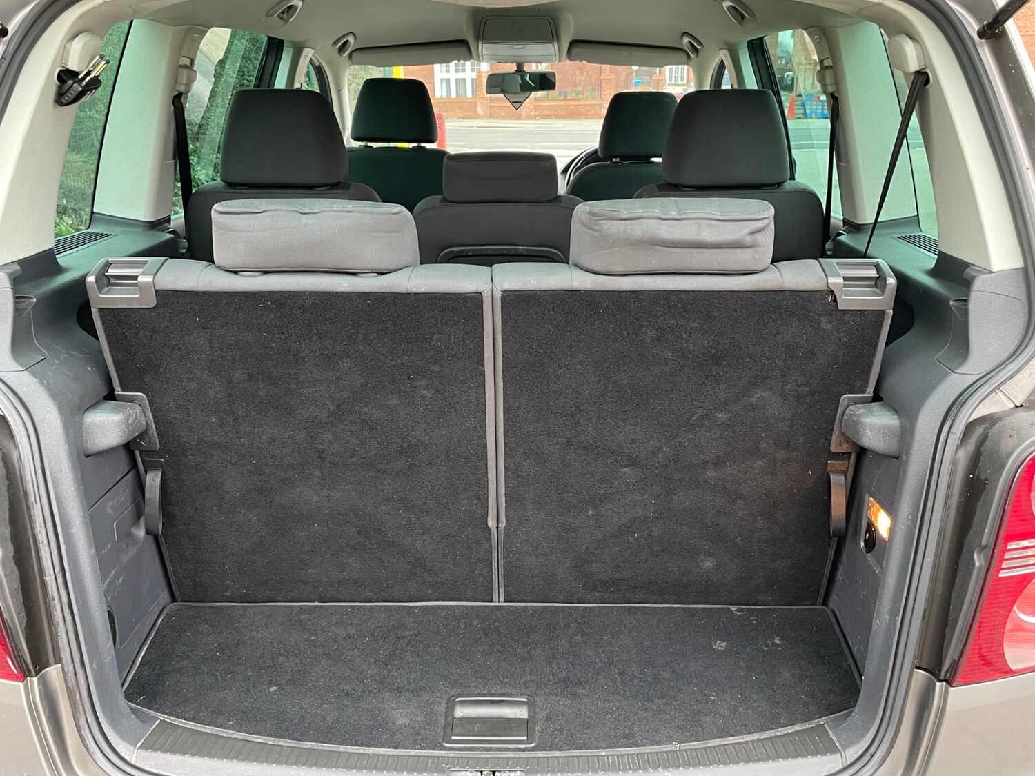 Used Volkswagen Touran 2007 for sale - 77420663: Photo 19