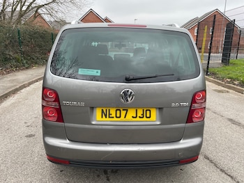 Used Volkswagen Touran 2007 for sale - 77420663: Photo