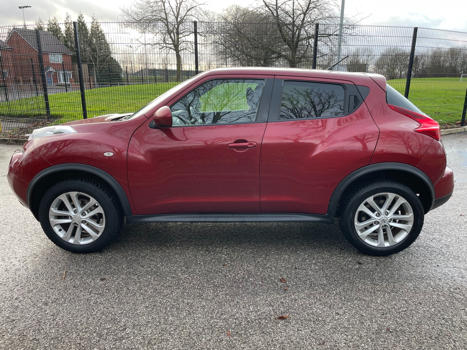 Used Nissan Juke 2011 for sale - 76864288: Photo 4