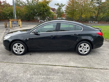 Used Vauxhall Insignia 2011 for sale - 76225159: Photo 2