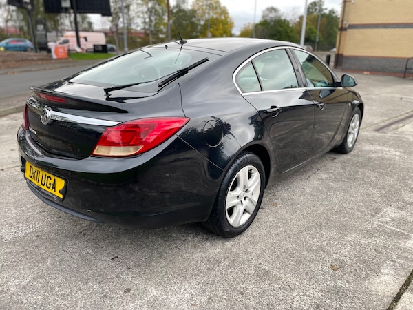 Used Vauxhall Insignia 2011 for sale - 76225159: Photo 5