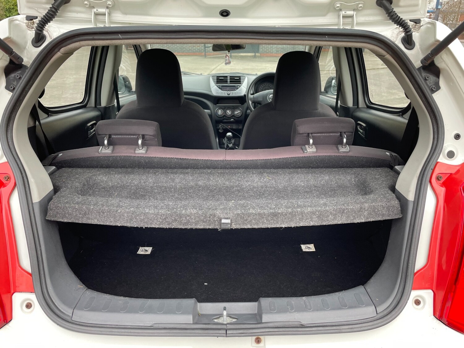 Used Nissan Pixo 2012 for sale - 77359324: Photo 16