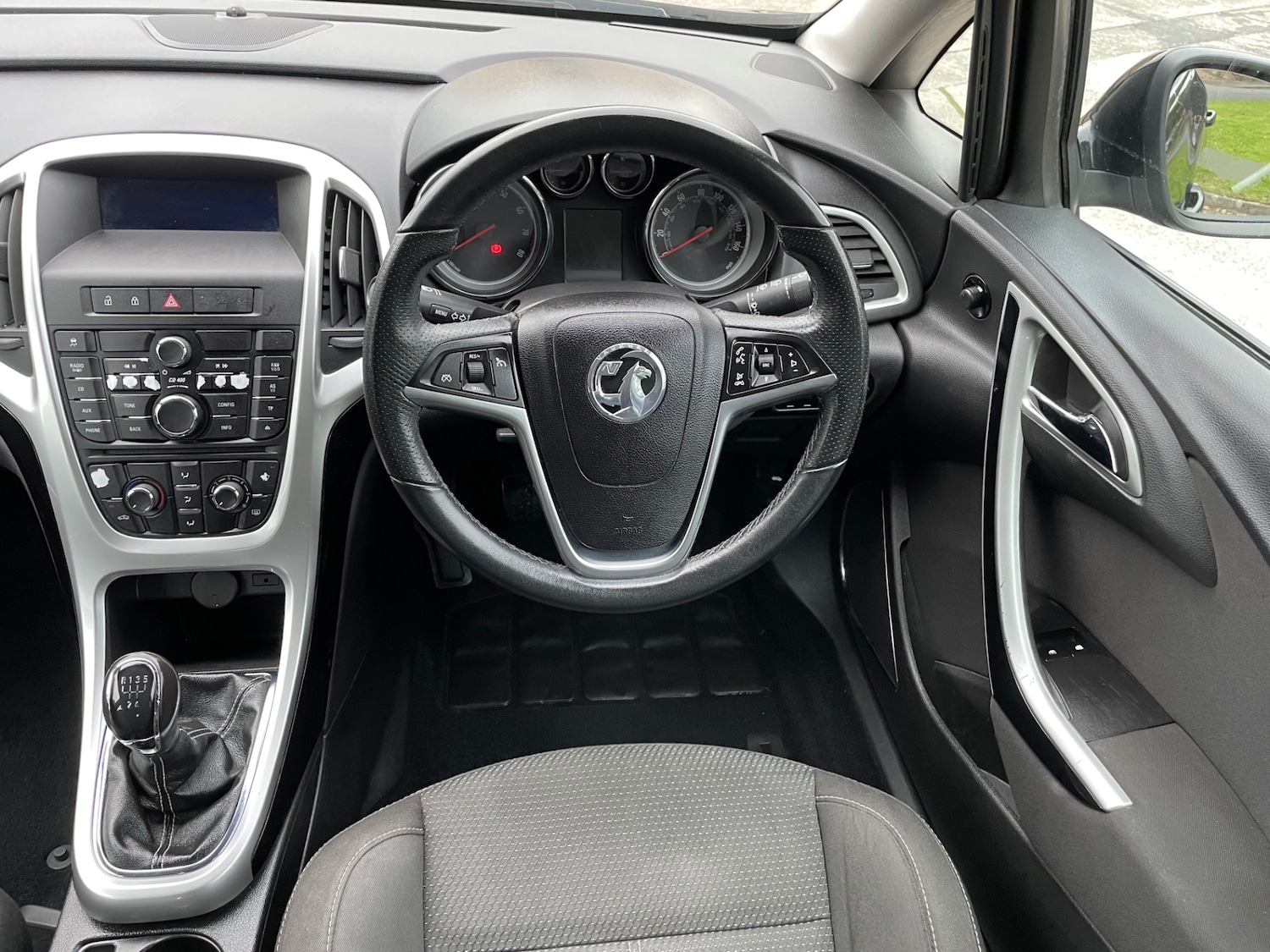 Used Vauxhall Astra 2010 for sale - 76146842: Photo 14
